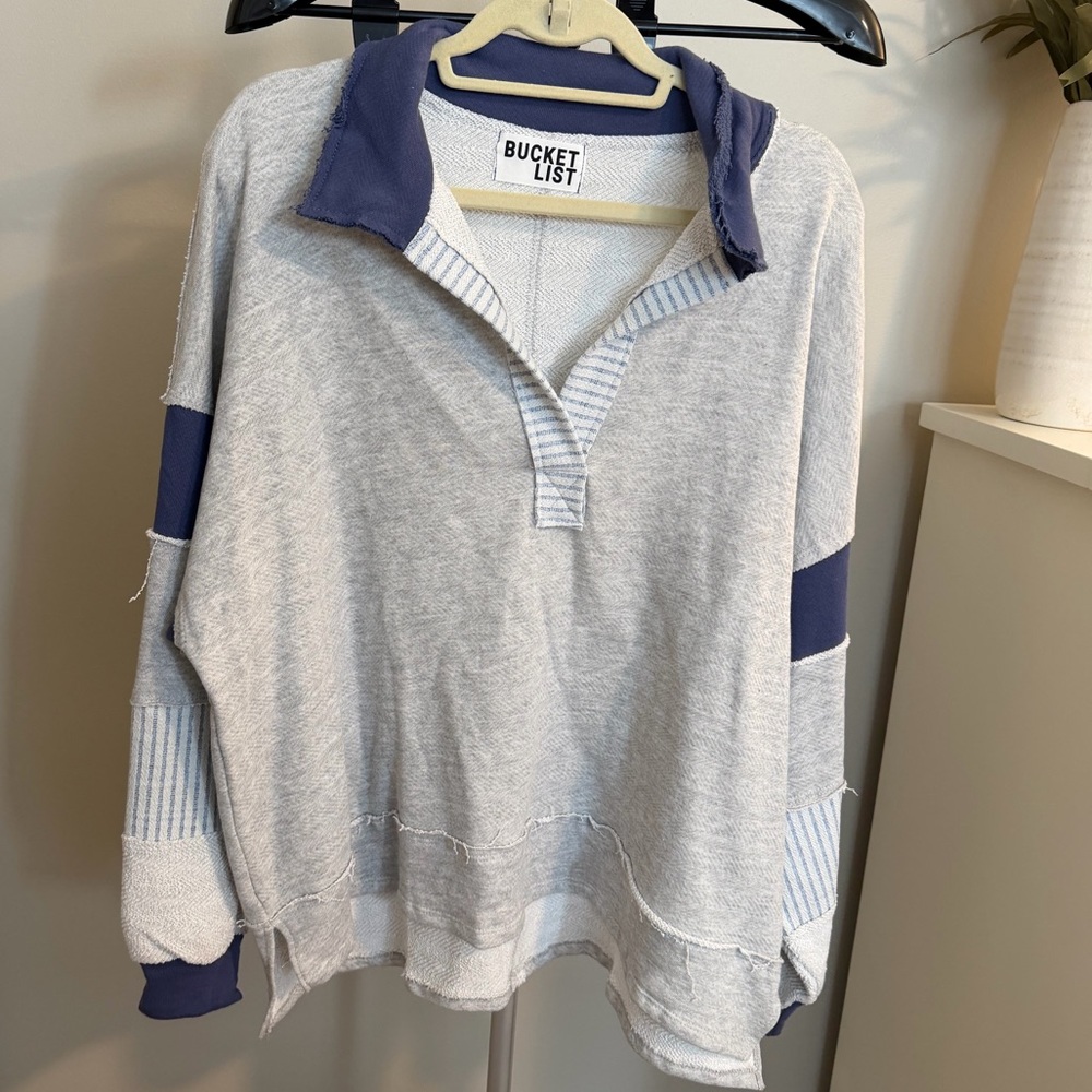 NWOT BUCKETLIST Harlow Color-Block Loose Fit Top - Picture 3 of 8